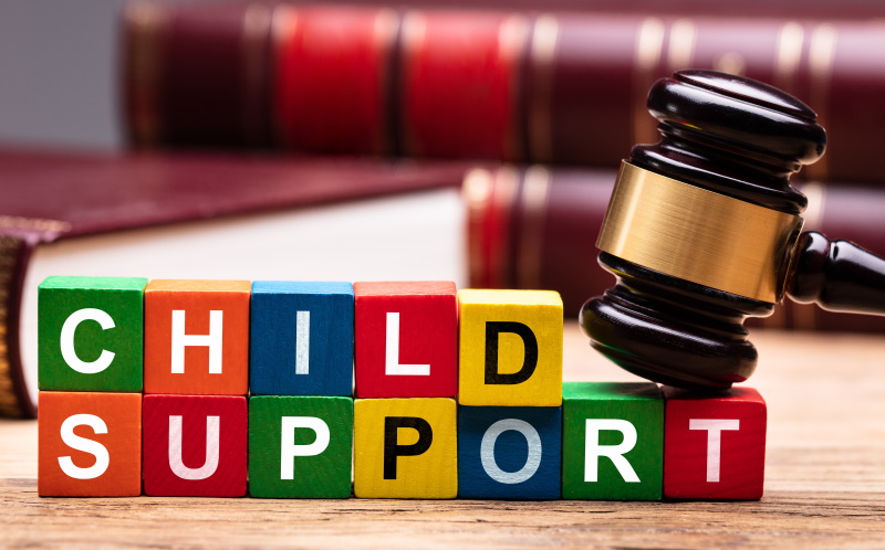 Image of the words Child Support with a court gavel